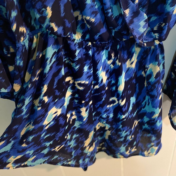 GORGEOUS ABSTRACT ROMPER - Picture 6 of 8